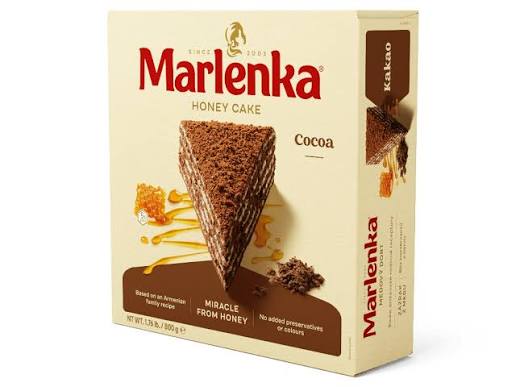 Marlenka cocoa and honey cake