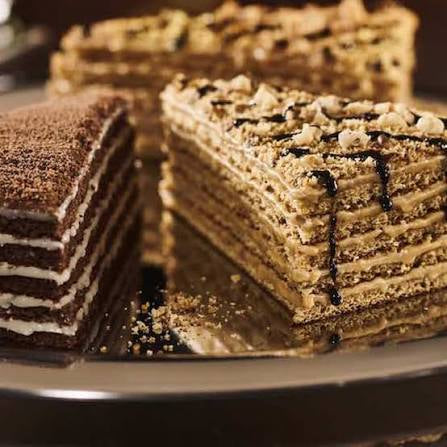 Marlenka cocoa and honey cake